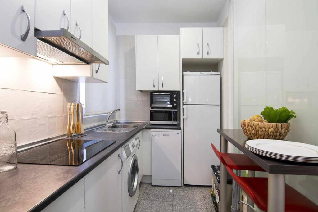 גרנדה Eco Center Granatensis Catedral 2 Habitaciones Free Parking מראה חיצוני תמונה